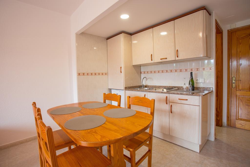 Apartamentos Zodiac San Antonio (Ibiza) Exterior foto